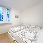 Blue Life 1b Tirabora Short Rent, Con Parcheggio Privato Appartamento