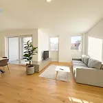 Blue Life 1b Tirabora Short Rent, Con Parcheggio Privato * Trieste
