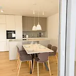 Blue Life 1b Tirabora Short Rent, Con Parcheggio Privato *