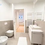 Blue Life 1b Tirabora Short Rent, Con Parcheggio Privato شقة ترييستي