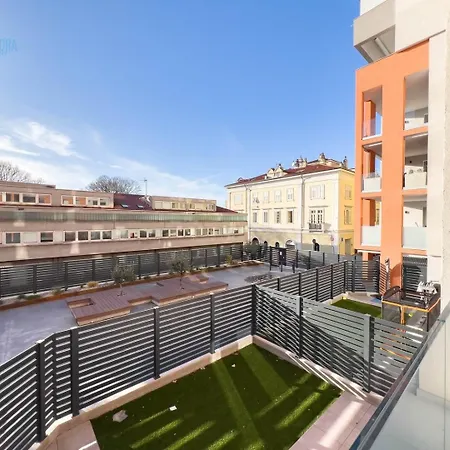 شقة Blue Life 1b Tirabora Short Rent, Con Parcheggio Privato *