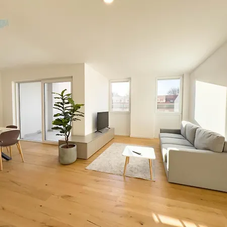Blue Life 1b Tirabora Short Rent, Con Parcheggio Privato * ترييستي