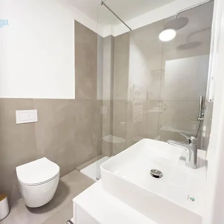 شقة Blue Life 1b Tirabora Short Rent, Con Parcheggio Privato ترييستي